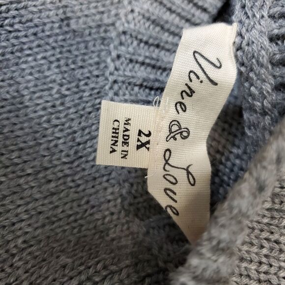 Vine & love gray crewneck sweater fringe detail - Picture 6 of 7